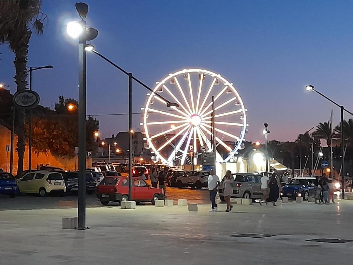 Ferienwohnung Casa Mima: Locazione Turistica Nel Centro Storico Brindisi Exterior foto